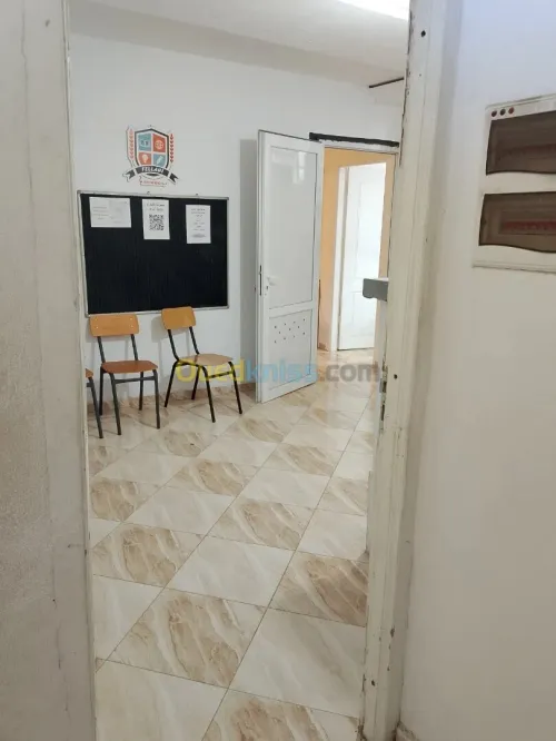 Location Appartement Niveau de villa F3 Alger Kouba