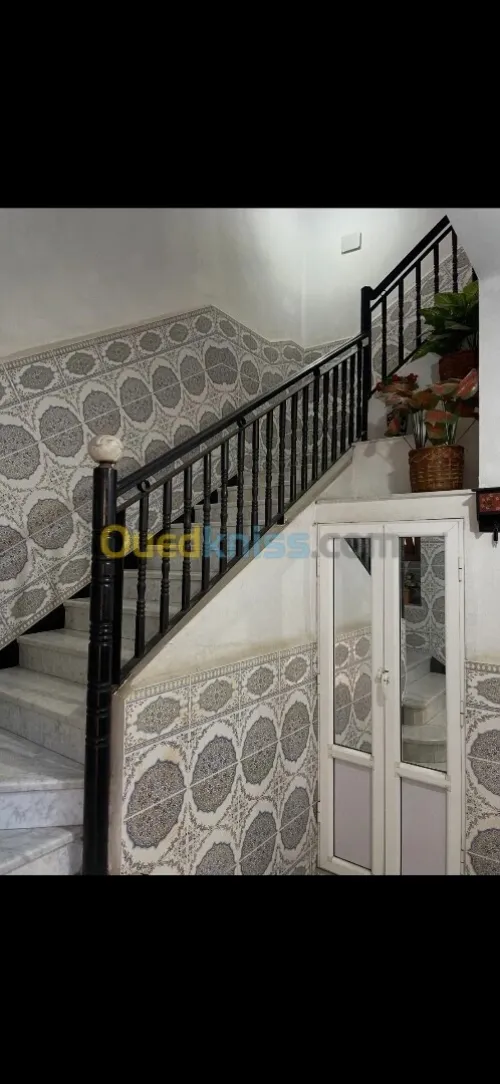 Location Appartement Niveau de villa F3 Alger Kouba
