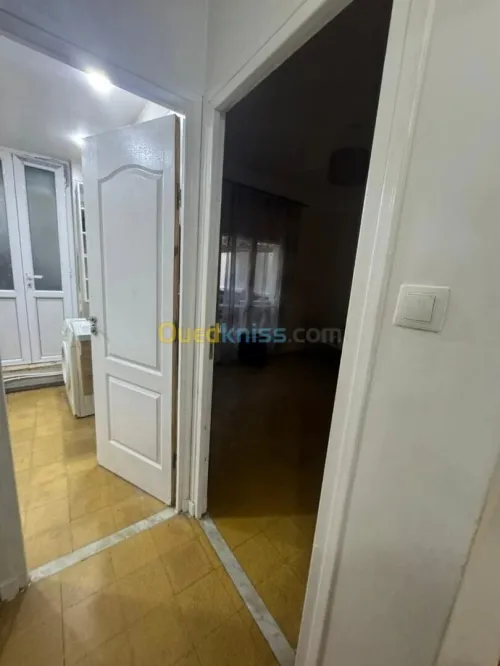 Location Appartement F3 Alger Kouba