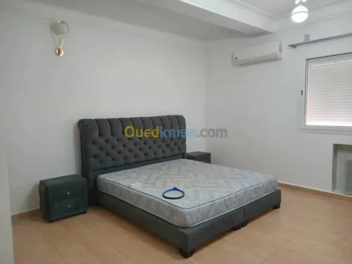Location Appartement Niveau de villa F4 Alger Kouba