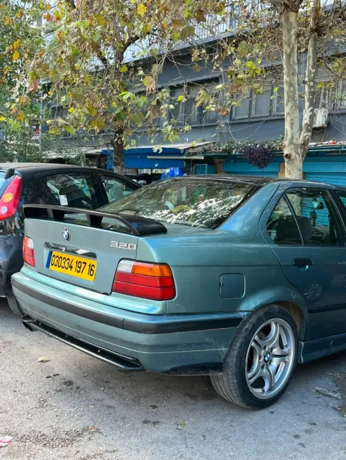 BMW E36 1997 