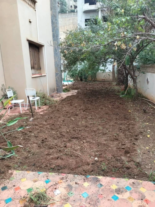 Aménagement d'espaces verts et nettoyage