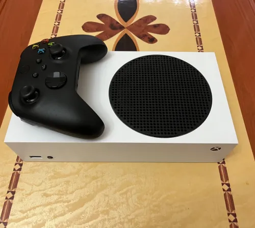 Xbox Series S + Game pass 4 mois