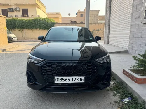 Audi Q3 2023 s-Line