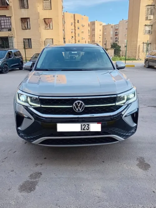 Volkswagen Taos 2023 SEL