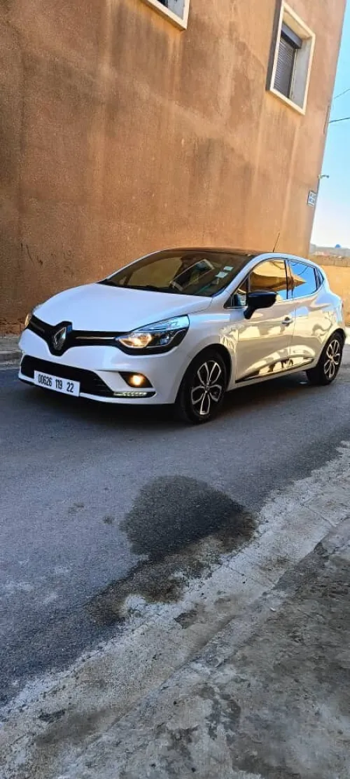 Renault Clio 4 2019 Limited 2