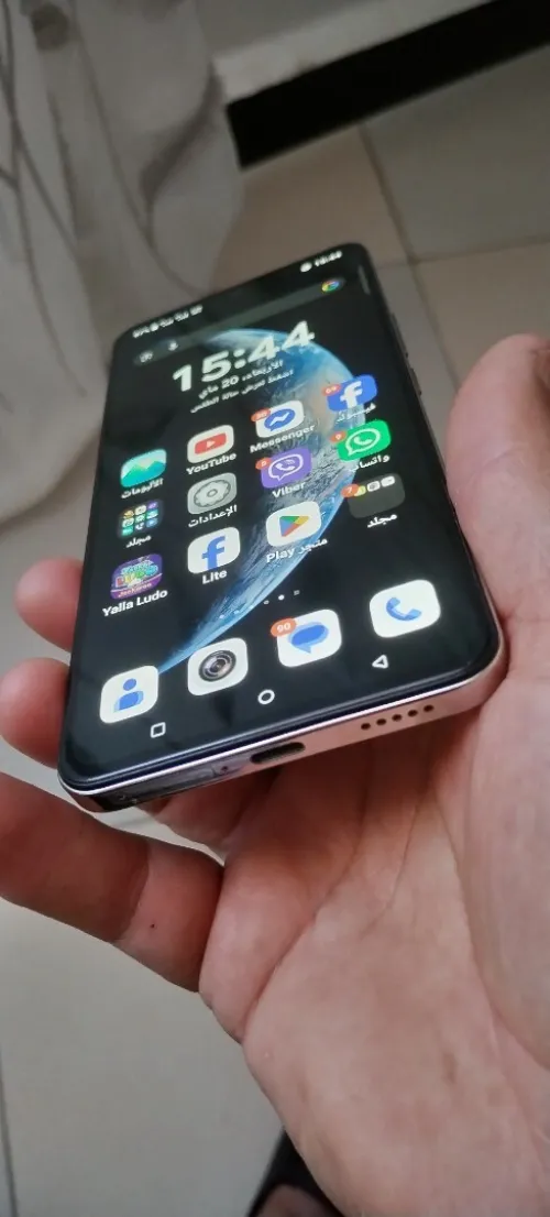 Vivo vi 40 V 40لايت