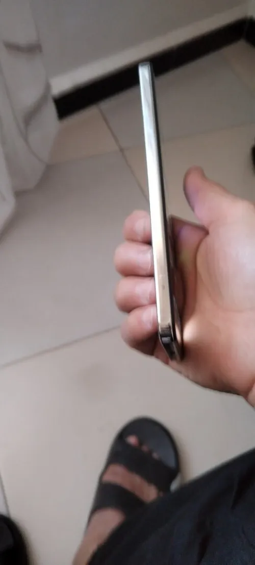 Vivo vi 40 V 40لايت