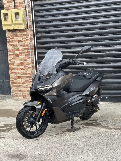 VMS Vmax 200 2024