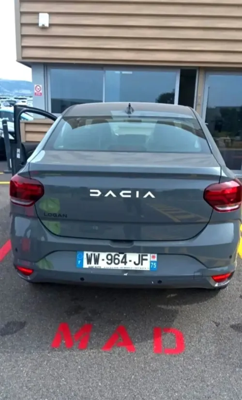 Renault Logan 2025 