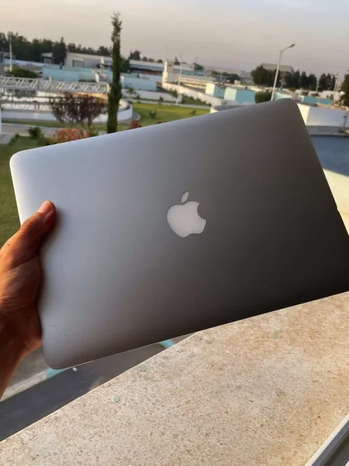 Mac 2015 (bonne affaire)