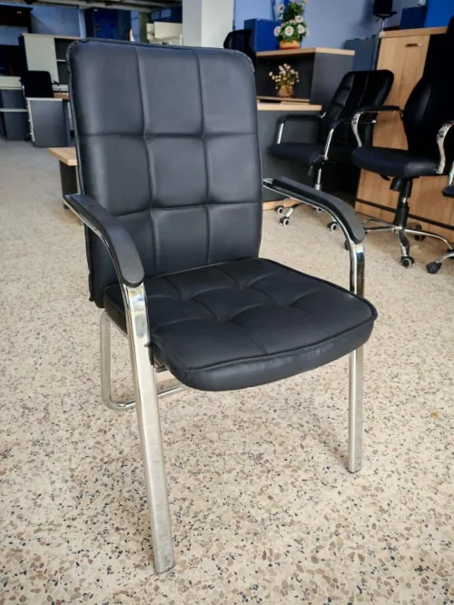 Chaise visiteur Importation