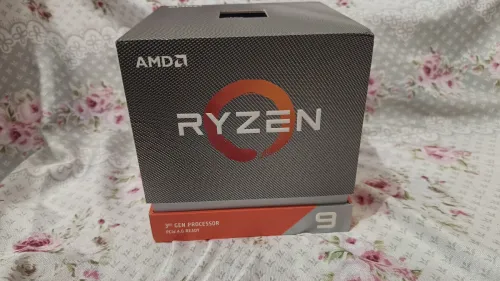 AMD Ryzen 9 3900x /12 Cores/24 Threads