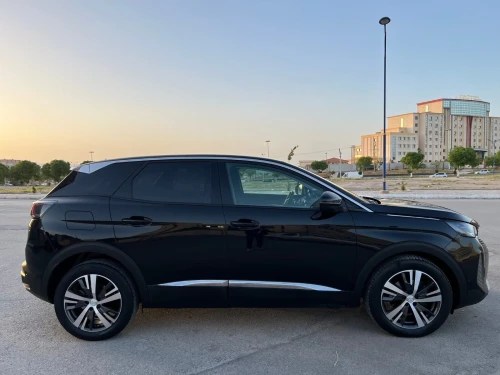 Peugeot 3008 2023 Allure Pack