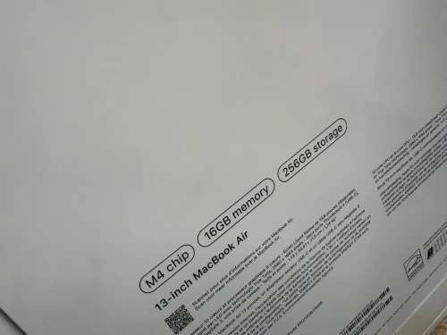 MacBook Air M4
