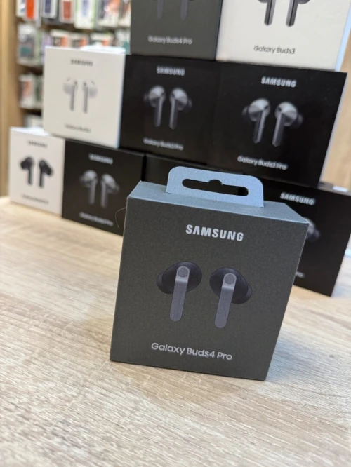 Samsung Buds 4 pro
