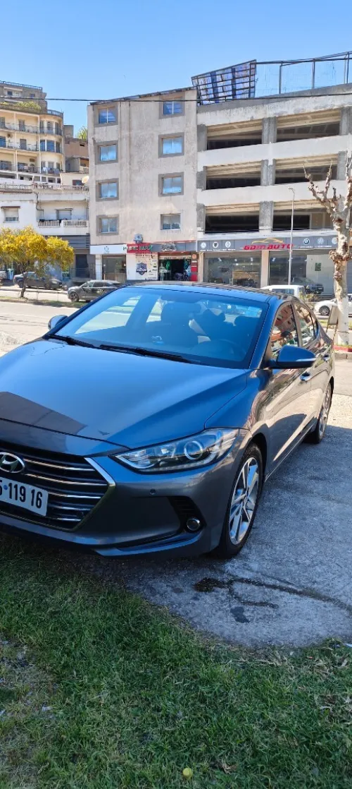 Hyundai Elantra 2019 GLS