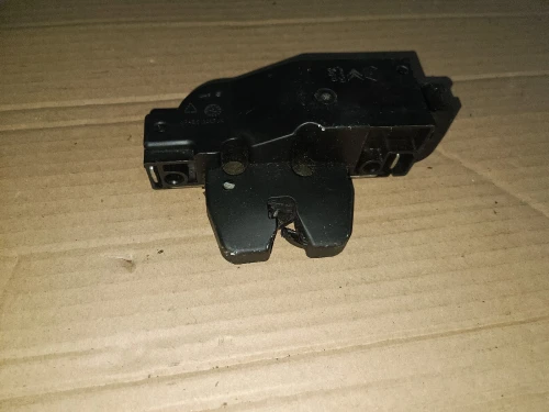 Lot complet de pièces auto Citroën C3 et Peugeot 207 1.6 Hdi 90 Cv
