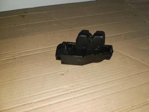 Lot complet de pièces auto Citroën C3 et Peugeot 207 1.6 Hdi 90 Cv