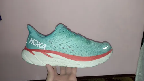 HOKA