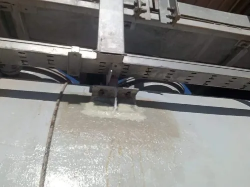 Réparation en PRV / GRP Fibre de verre / fiberglass / Citernes / cuves / conduites / tuyaux