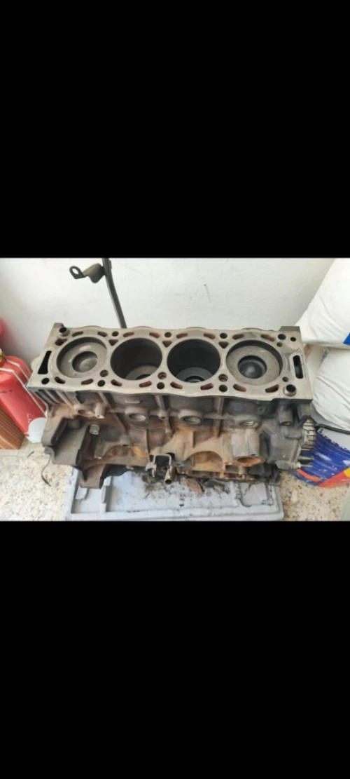 Demi moteur 2.0 hdi 136 ch expert 407 ex