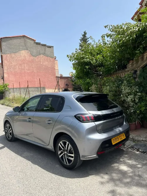 Peugeot 208 2022 Active