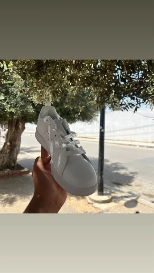 حذاء Adidas