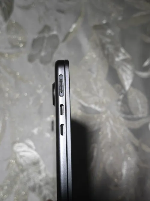 MacBook air M2 2022 8/512