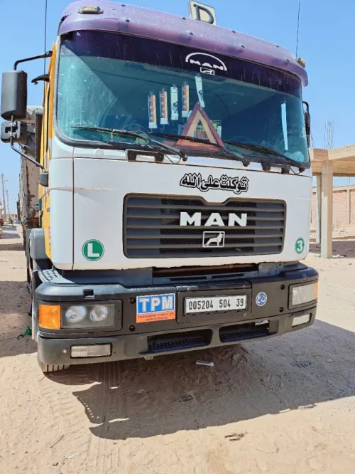 MAN F2000 2004