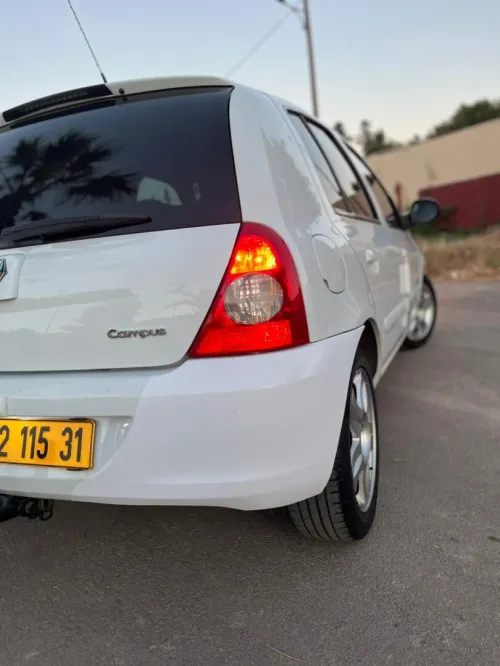 Renault Clio Campus 2015 Mongol