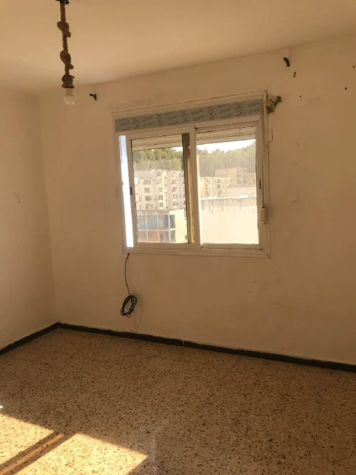 Location Appartement F4 Annaba Annaba