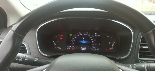 Renault Megane 4  2023 Itens