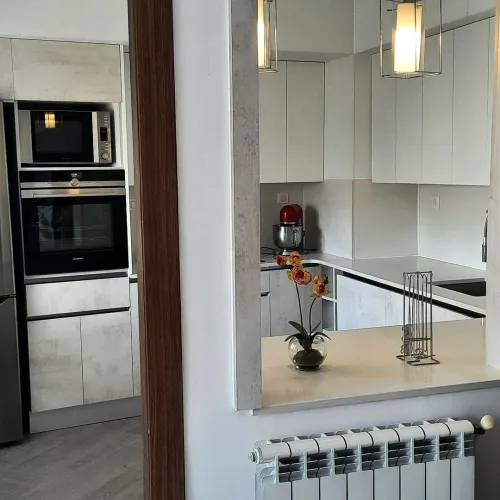 Mobilier Sur Mesure à Alger