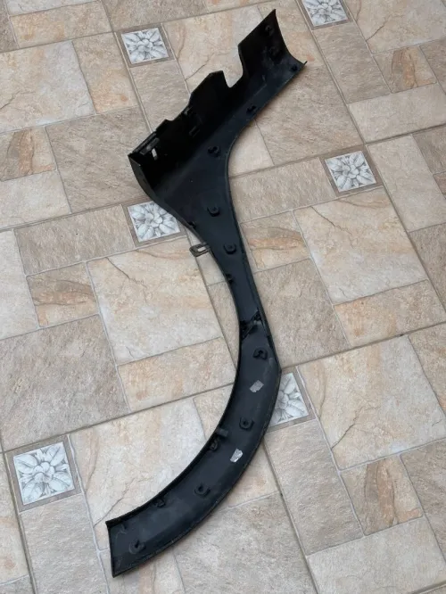 Bagutte Sandero Stepway arrier coté droit Dorigine
