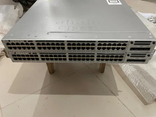 Cisco WS-C3850-48P-S (POE)