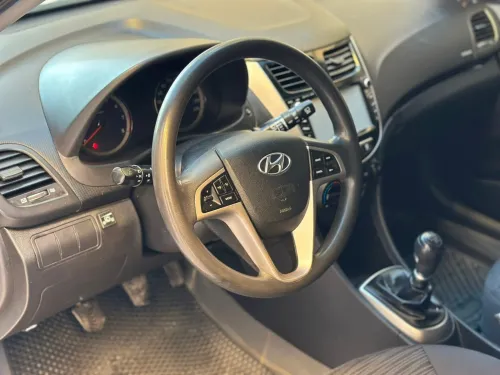 Hyundai Accent RB  5 portes 2018 Préstige