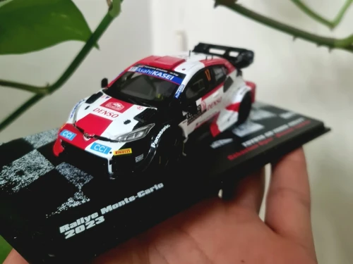 Voiture miniature 