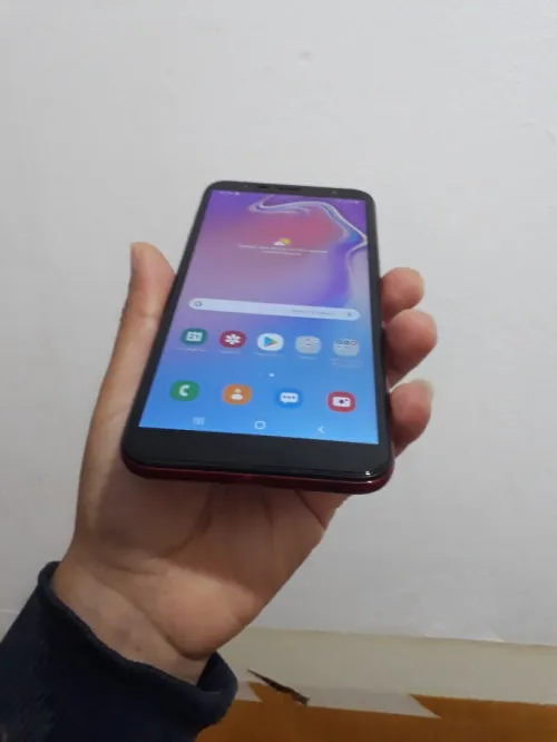 Samsung Galaxy j6 plus