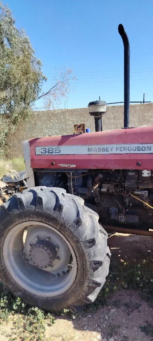 Massey Ferguson 385 2012