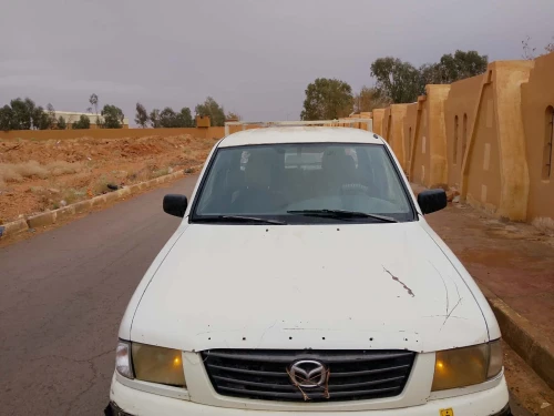 Mazda B2900 2003 4x4