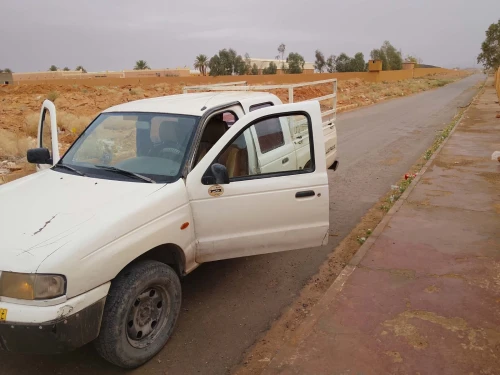 Mazda B2900 2003 4x4