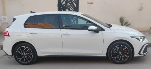 Volkswagen Golf 8 2021 GTE