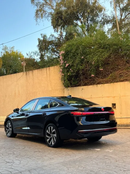 Volkswagen Passat 2025 