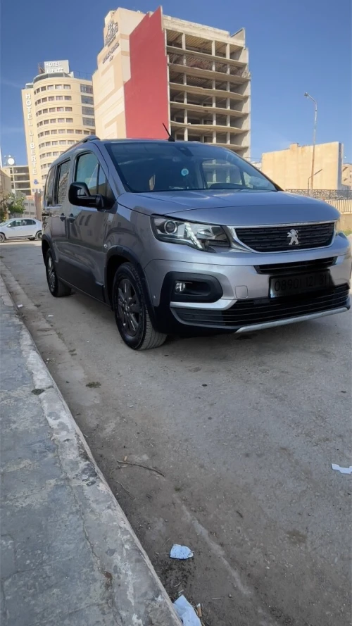 Peugeot Partner 2021 Rifter