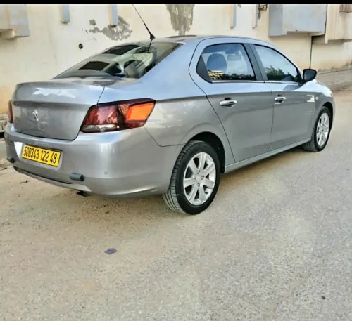 Peugeot 301 2022 Allure
