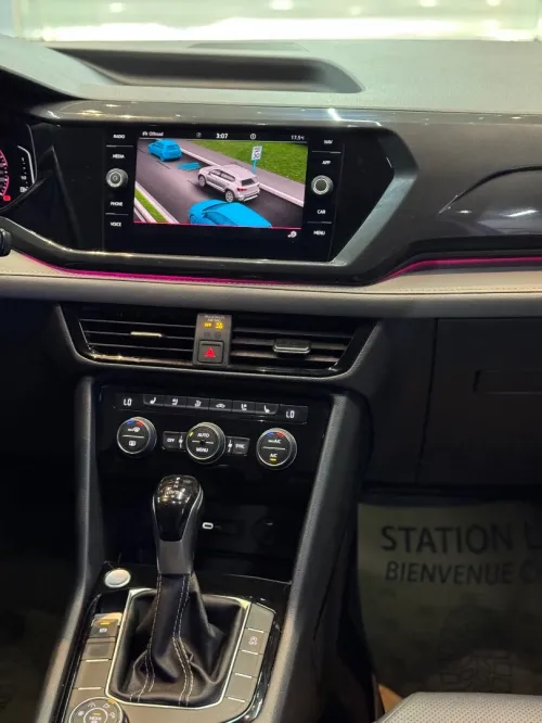 Volkswagen Taos 2023 SEL
