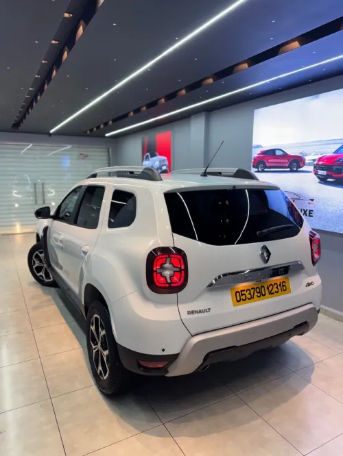 Renault Duster 2023 4x4 full options
