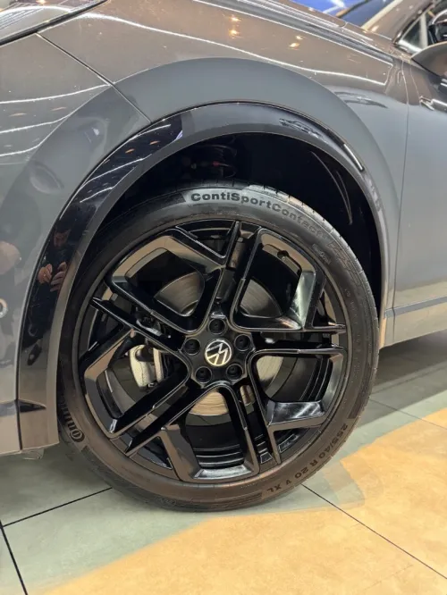 Volkswagen Tiguan 2024 R-line full options