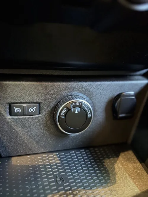 Renault Duster 2023 4x4 full options